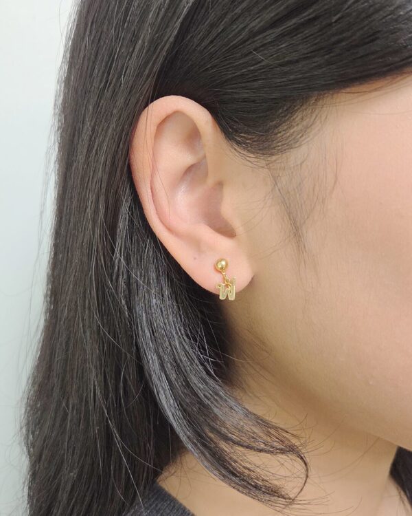 Thai Initial Clip on Earrings with Natural 1.2mm 天然石について (By Piece) | Colors By Love handcrafted Thai jewelry, Bangkok