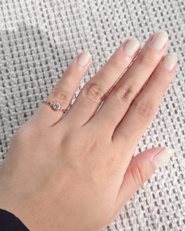 Gemstone Chain Ring 3mm Stone, handcrafted by Colors by Love, Bangkok