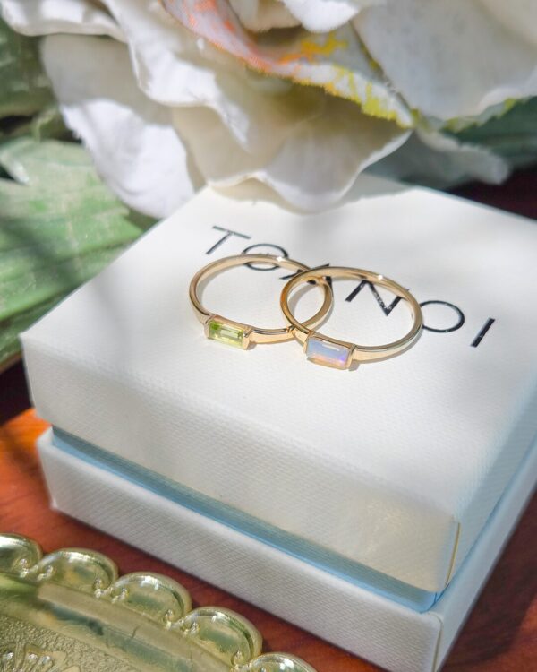 Baguette Natural 天然石について Ring, handcrafted by Colors by Love, Bangkok